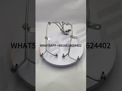 Le moteur est équipé d'un moteur de combustion à combustion interne.