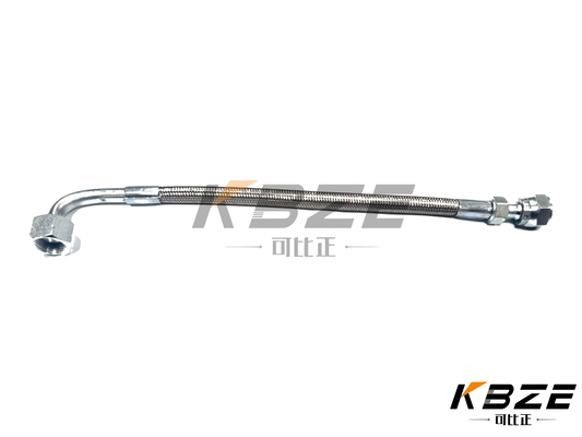 Le remplacement du tuyau d'admission du turbocompresseur C-A-T C9 au moteur C-A-T C9