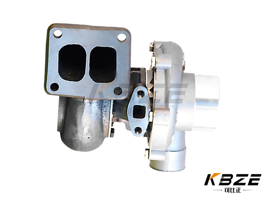 Le moteur à essence est équipé d'un moteur à combustion interne.