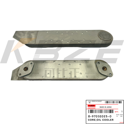 HITACHI 8-97032025-0 EX100 EX120 EXCAVATOR 4P COOLER OIL CORE 8-94438354-1 Il est adapté à l'Isuzu 4BD1 4BG1